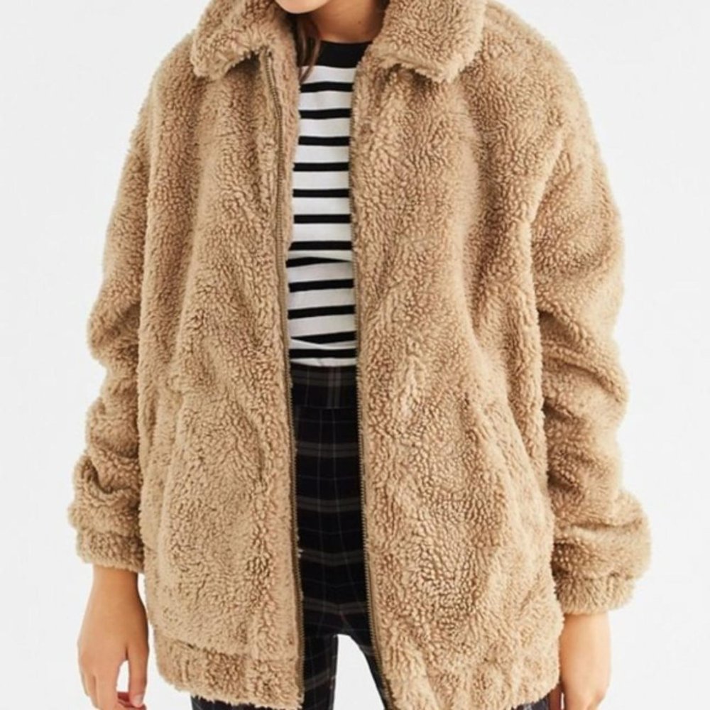 UO light before dark oversized faux sherpa zip up jacket